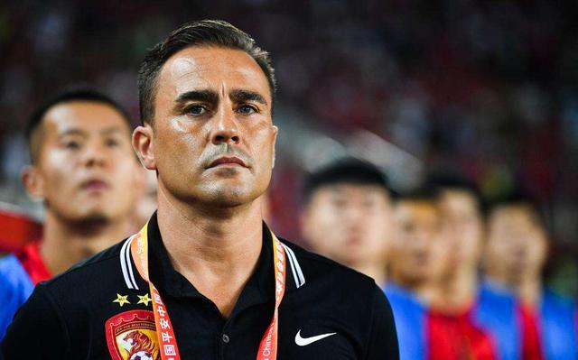  美因茨主帅变阵三中卫，防守漏洞仍难填补  