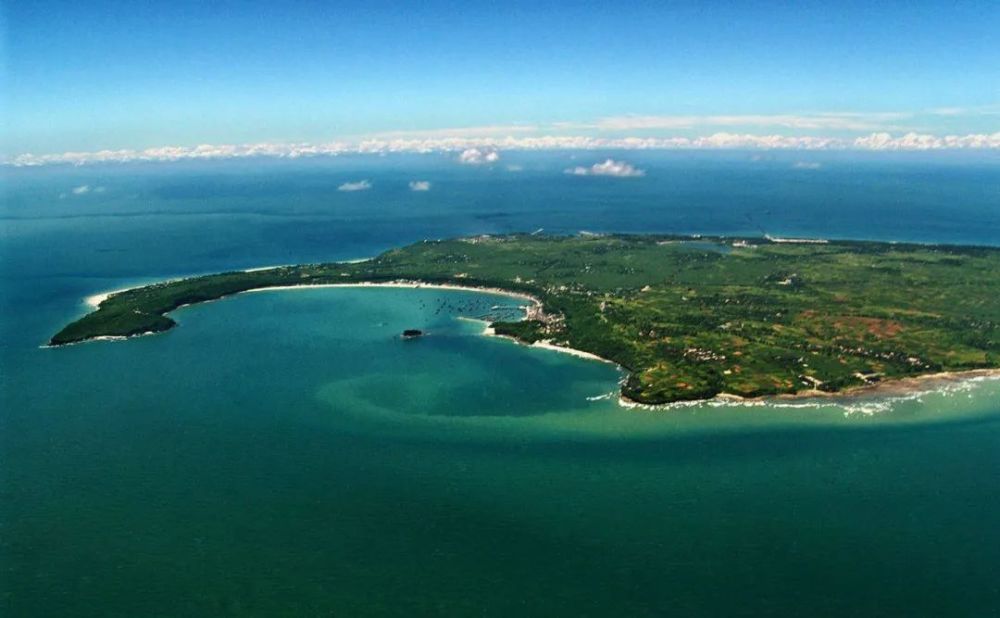  阿雅克肖海岛远征遇风浪，俱乐部紧急启动备用交通方案  